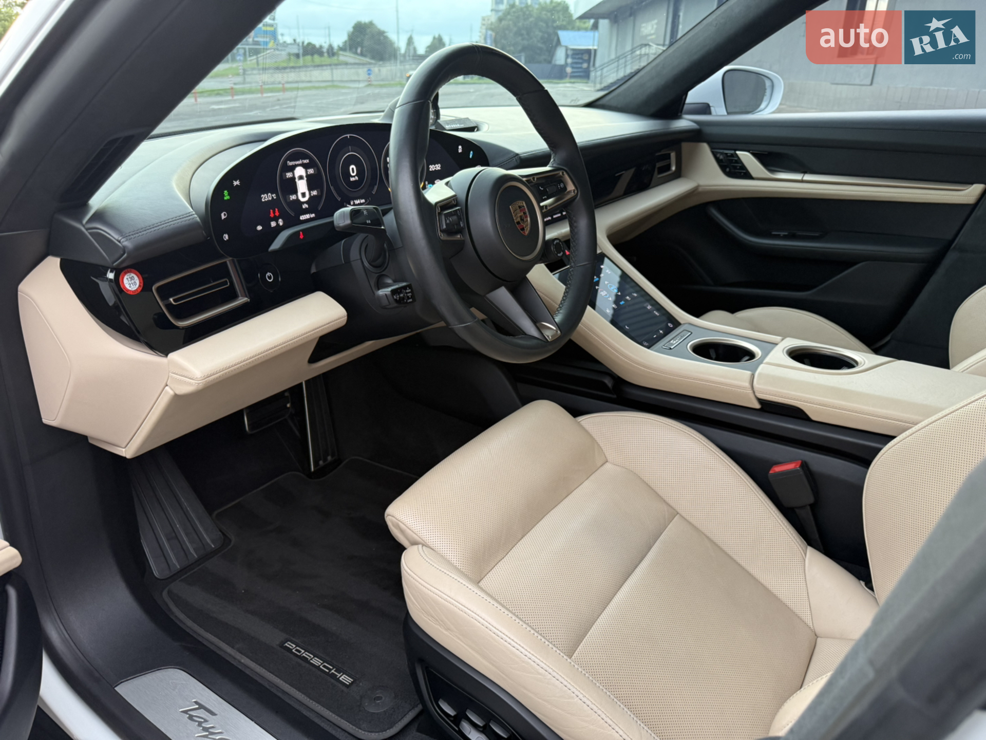 2020 Porsche Taycan - мініатюра 11
