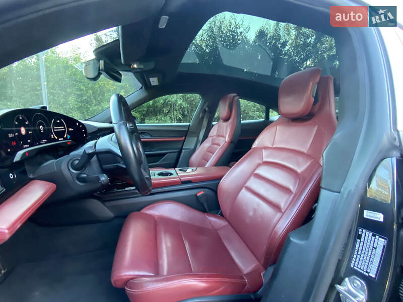 Седан Porsche Taycan 2019 в Киеве фото 8 Седан Porsche Taycan 2019 в Киеве