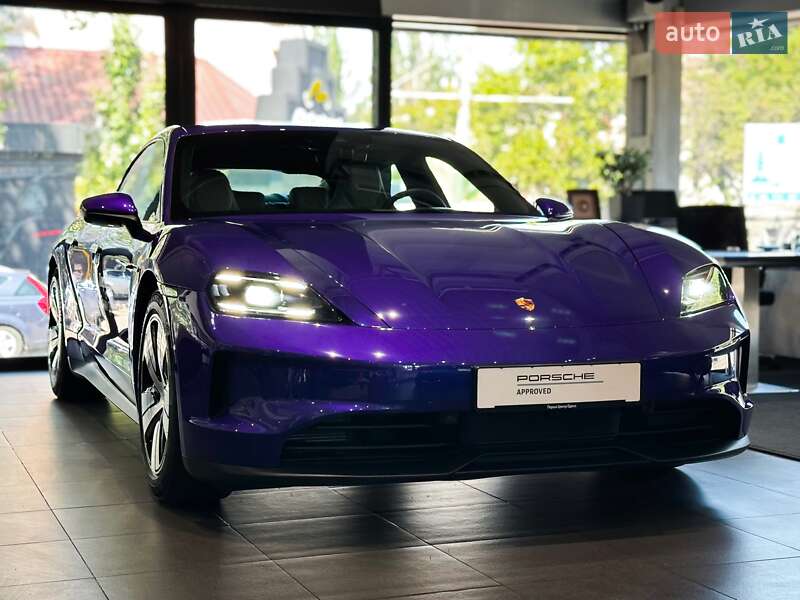 Седан Porsche Taycan 2025 в Одессе