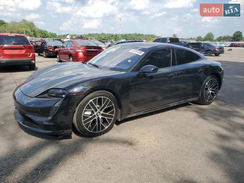 Porsche Taycan 2020