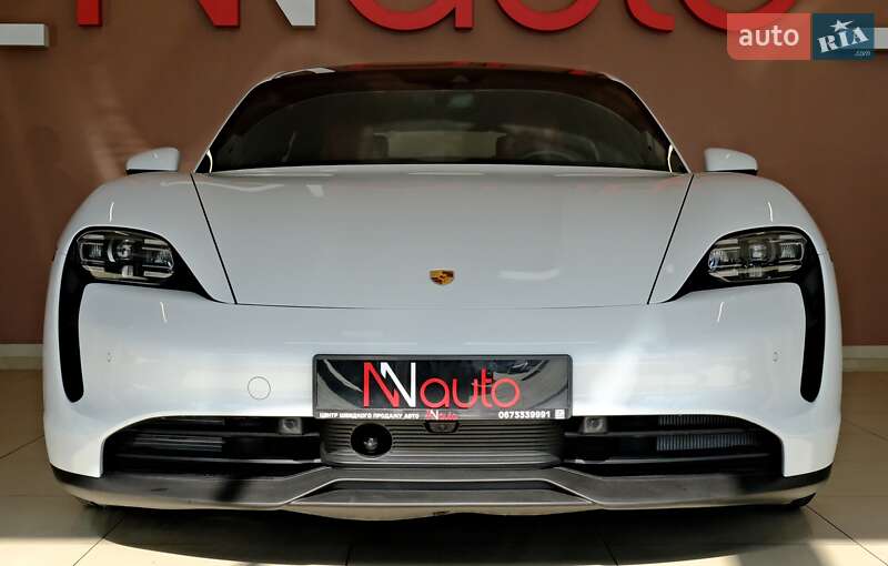 Седан Porsche Taycan 2022 в Одессе