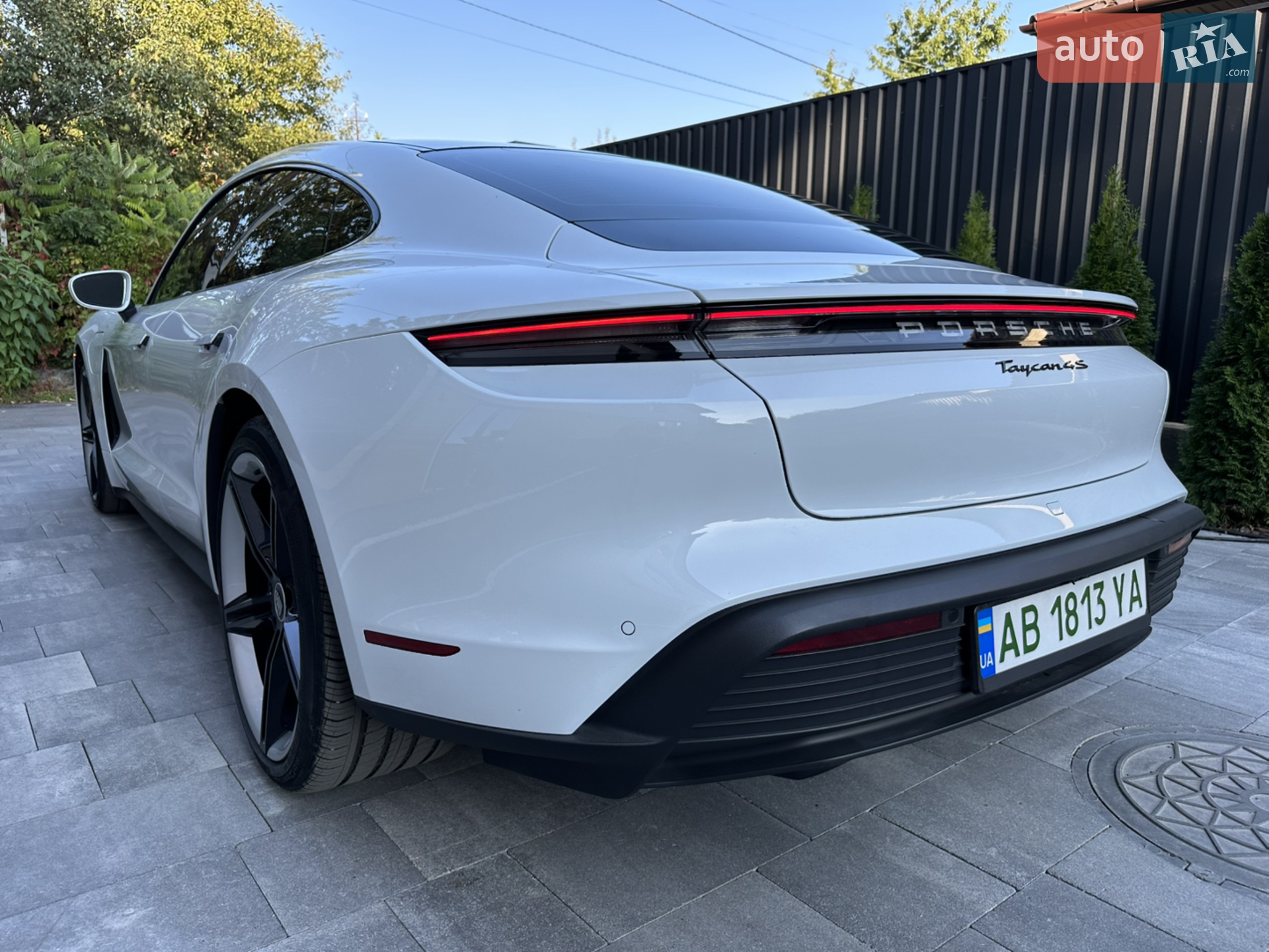 2020 Porsche Taycan - мініатюра 11