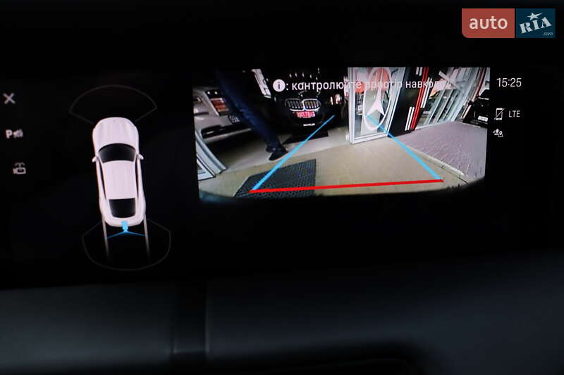 Седан Porsche Taycan 2021 в Львове