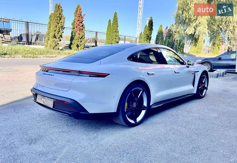 Седан Porsche Taycan 2020 в Киеве фото 10 Седан Porsche Taycan 2020 в Киеве