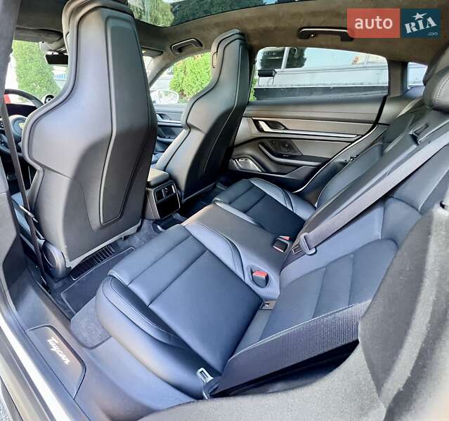 Седан Porsche Taycan 2020 в Киеве фото 31 Седан Porsche Taycan 2020 в Киеве