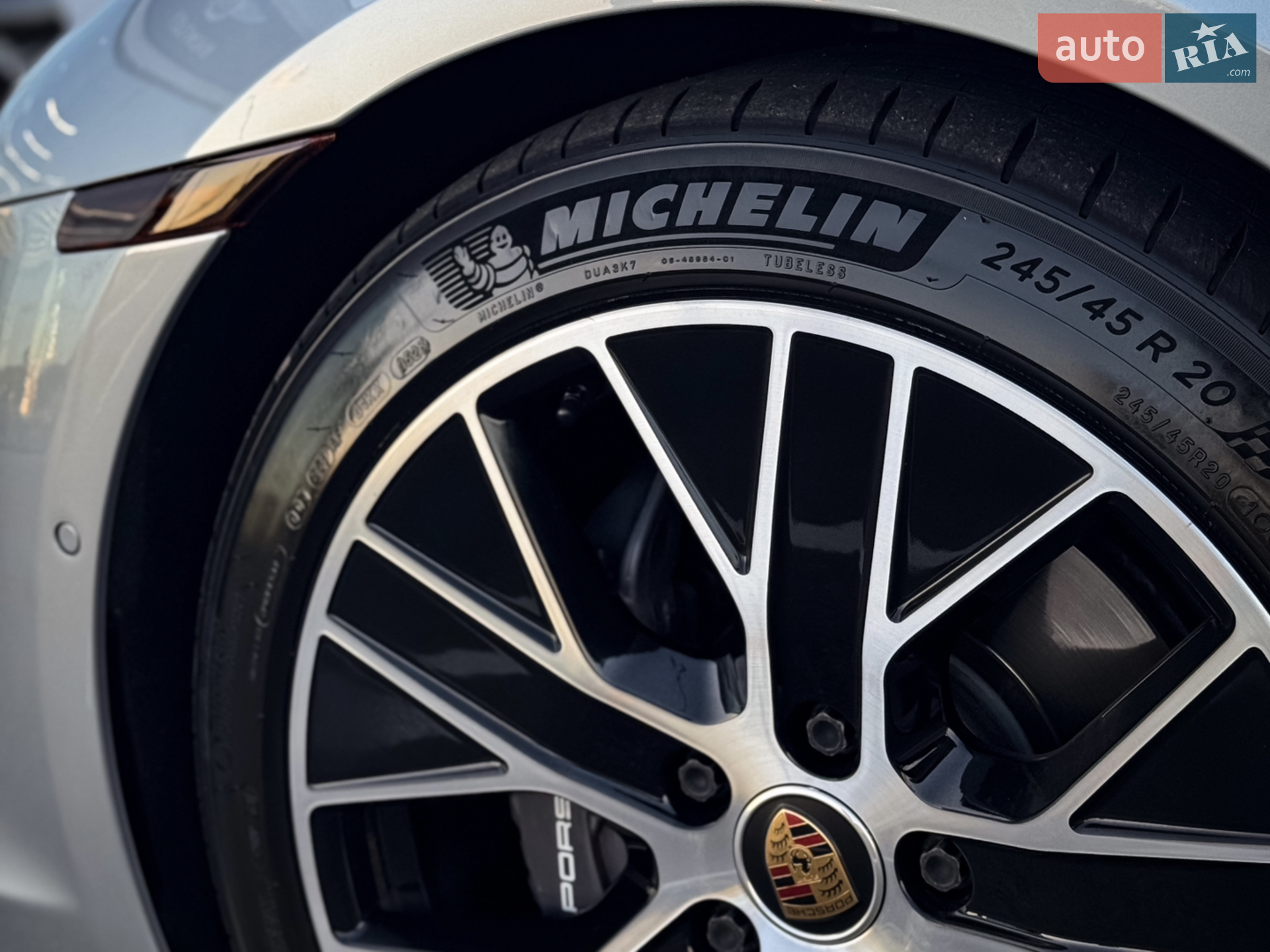 2021 Porsche Taycan - мініатюра 9