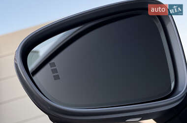 Седан Porsche Taycan 2021 в Киеве