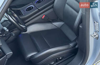 Седан Porsche Taycan 2021 в 