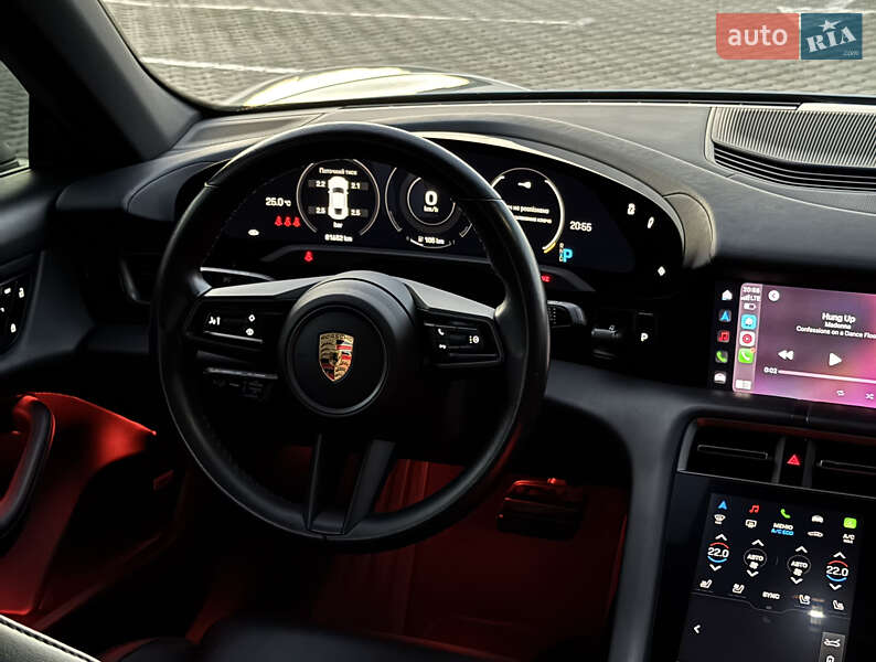Седан Porsche Taycan 2021 в Киеве фото 42 Седан Porsche Taycan 2021 в Киеве