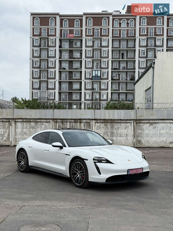 Седан Porsche Taycan 2020 в Луцке фото 7 Седан Porsche Taycan 2020 в Луцке