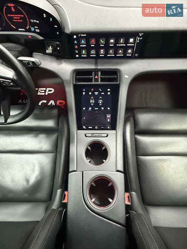 Седан Porsche Taycan 2021 в Одессе