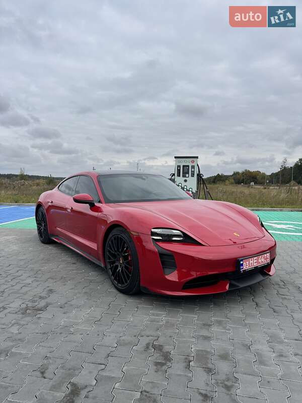 Седан Porsche Taycan 2021 в Луцке
