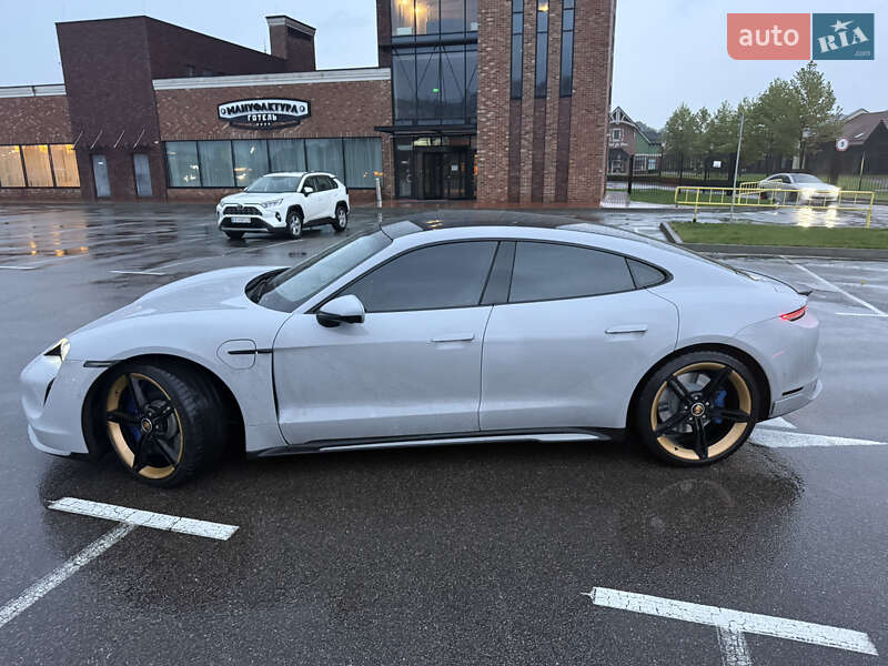 Седан Porsche Taycan 2020 в Києві фото 3 Седан Porsche Taycan 2020 в Києві