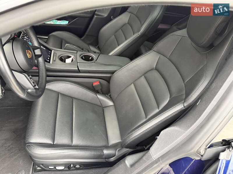 Седан Porsche Taycan 2020 в Киеве фото 10 Седан Porsche Taycan 2020 в Киеве