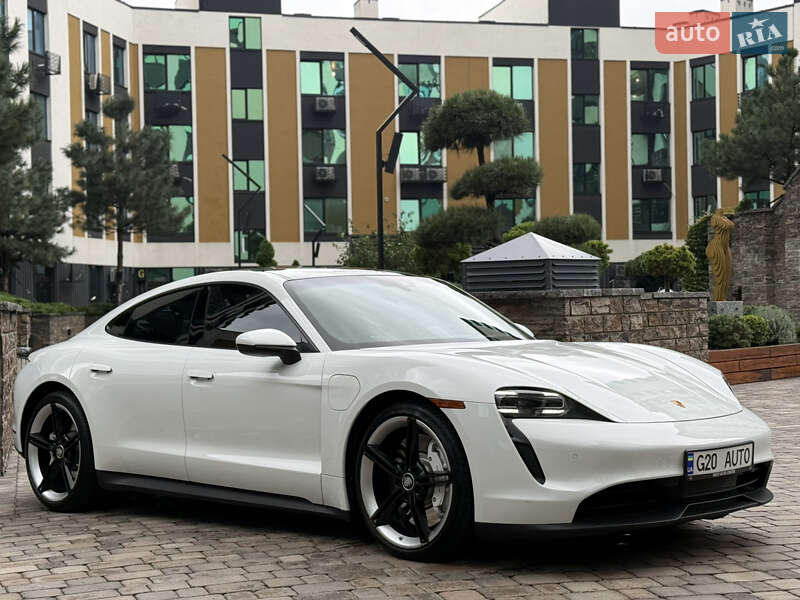 Седан Porsche Taycan 2021 в Киеве фото 10 Седан Porsche Taycan 2021 в Киеве