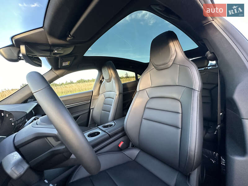 Седан Porsche Taycan 2024 в Києві фото 22 Седан Porsche Taycan 2024 в Києві