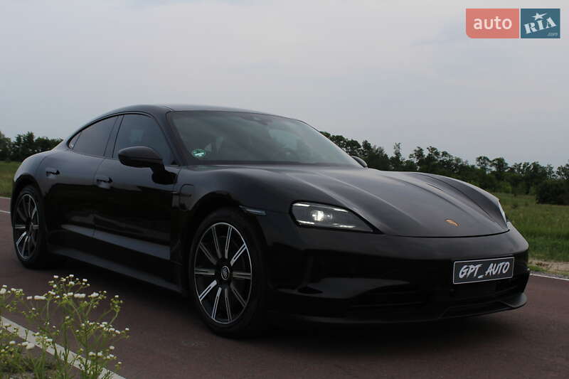 Седан Porsche Taycan 2025 в Києві фото 10 Седан Porsche Taycan 2025 в Києві