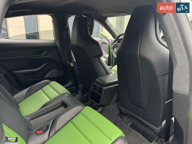 Седан Porsche Taycan 2022 в Києві фото 22 Седан Porsche Taycan 2022 в Києві
