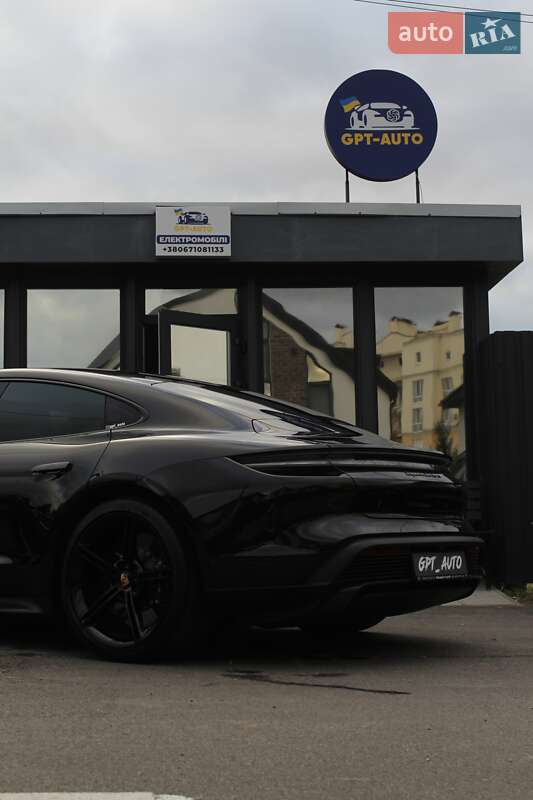 Седан Porsche Taycan 2022 в Киеве фото 8 Седан Porsche Taycan 2022 в Киеве