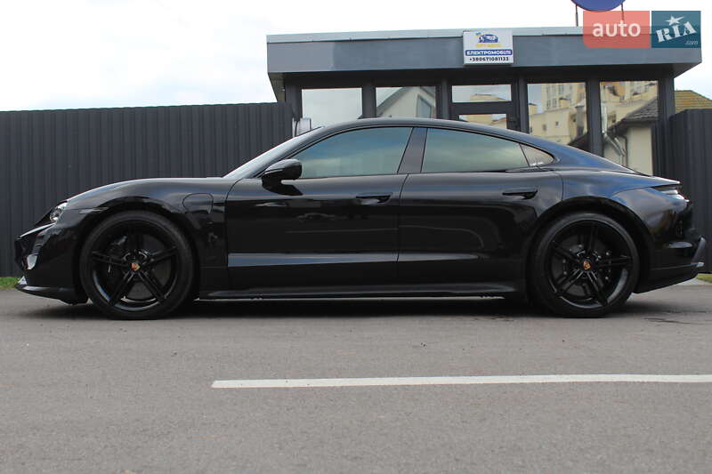 Седан Porsche Taycan 2022 в Киеве фото 12 Седан Porsche Taycan 2022 в Киеве