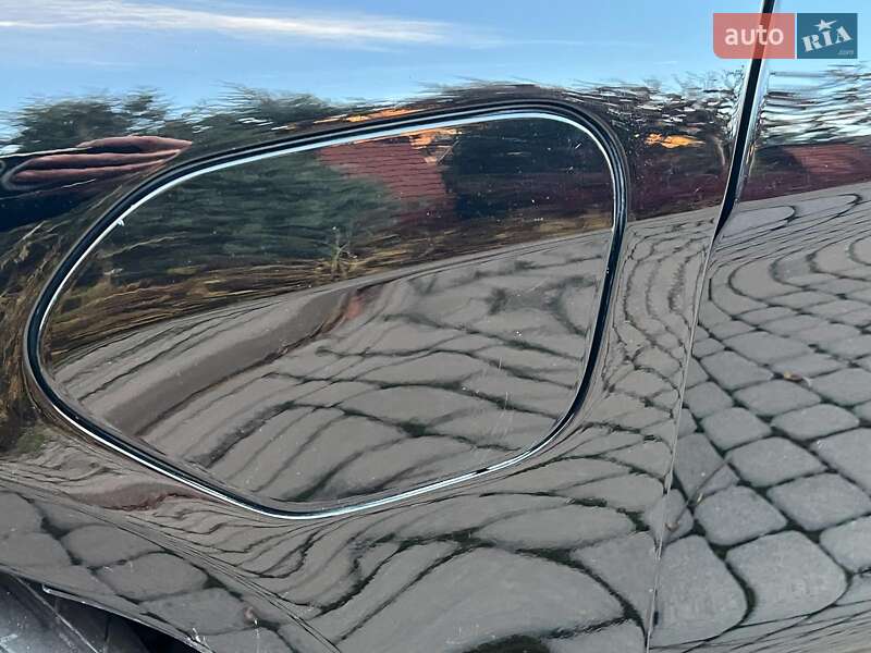 Седан Porsche Taycan 2022 в Львові фото 8 Седан Porsche Taycan 2022 в Львові