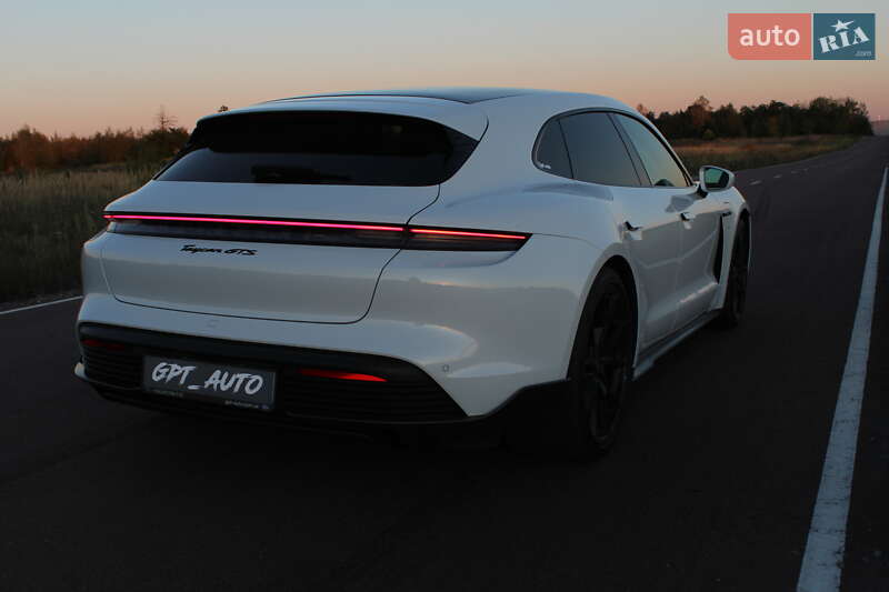 Седан Porsche Taycan 2022 в Києві фото 24 Седан Porsche Taycan 2022 в Києві