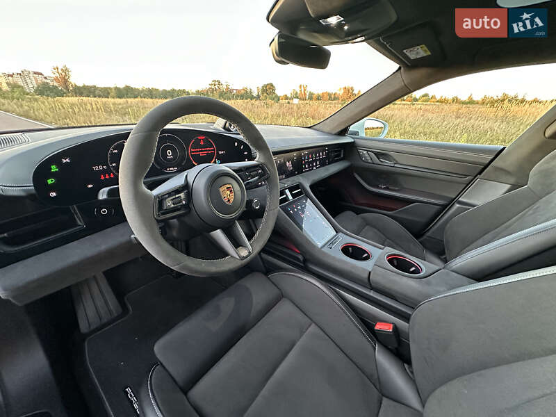 Седан Porsche Taycan 2022 в Києві фото 41 Седан Porsche Taycan 2022 в Києві