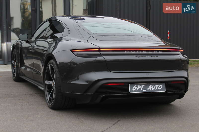Седан Porsche Taycan 2021 в Киеве фото 12 Седан Porsche Taycan 2021 в Киеве