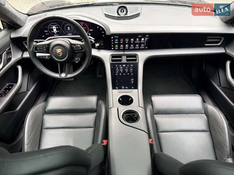 Седан Porsche Taycan 2019 в Киеве фото 16 Седан Porsche Taycan 2019 в Киеве