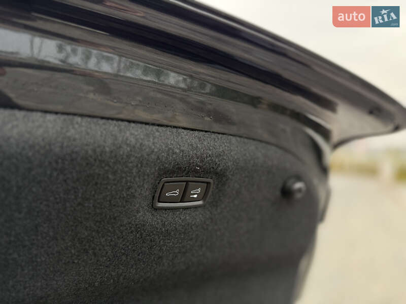 Седан Porsche Taycan 2021 в Львові фото 83 Седан Porsche Taycan 2021 в Львові