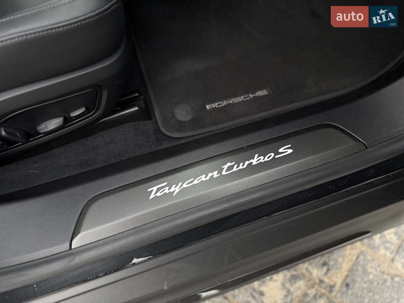 Седан Porsche Taycan 2021 в Львові фото 88 Седан Porsche Taycan 2021 в Львові