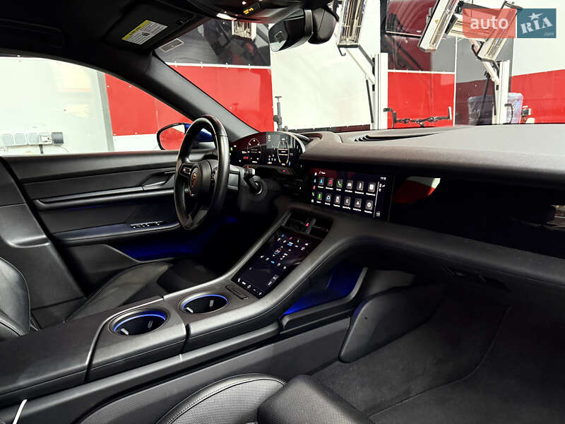 Седан Porsche Taycan 2021 в Одессе фото 12 Седан Porsche Taycan 2021 в Одессе