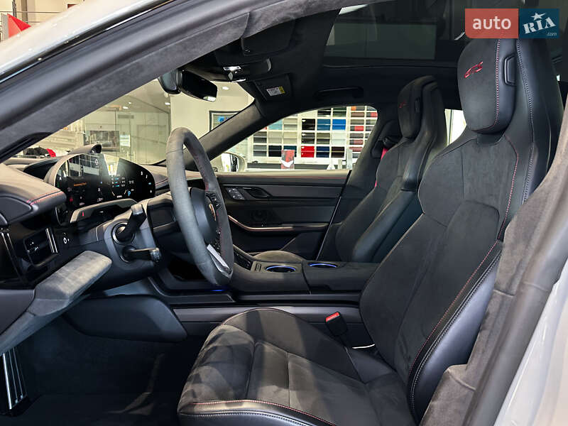 Седан Porsche Taycan 2022 в Одессе фото 17 Седан Porsche Taycan 2022 в Одессе