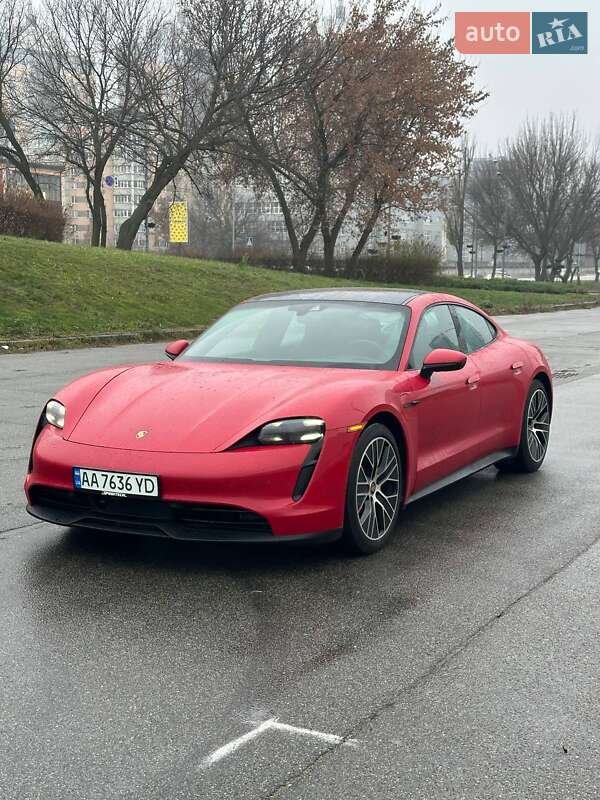 Седан Porsche Taycan 2020 в Киеве фото Седан Porsche Taycan 2020 в Киеве