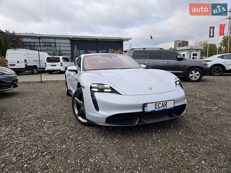 Седан Porsche Taycan 2021 в Киеве фото 8 Седан Porsche Taycan 2021 в Киеве