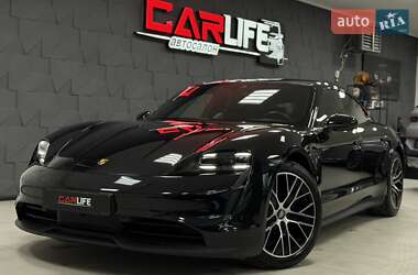 Седан Porsche Taycan 2021 в Тернополе