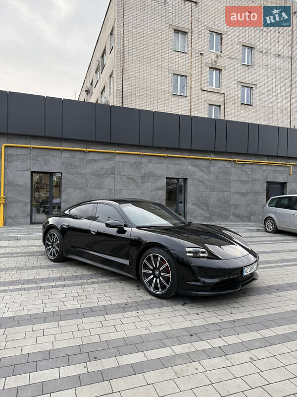 Седан Porsche Taycan 2021 в Луцке фото Седан Porsche Taycan 2021 в Луцке
