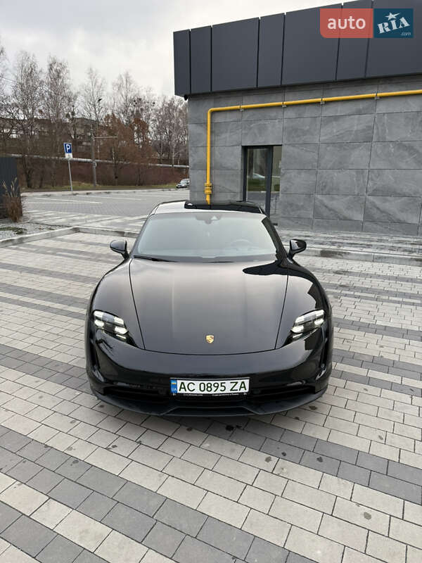 Седан Porsche Taycan 2021 в Луцке фото 10 Седан Porsche Taycan 2021 в Луцке