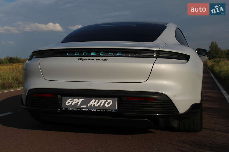 Седан Porsche Taycan 2023 в Києві фото 13 Седан Porsche Taycan 2023 в Києві