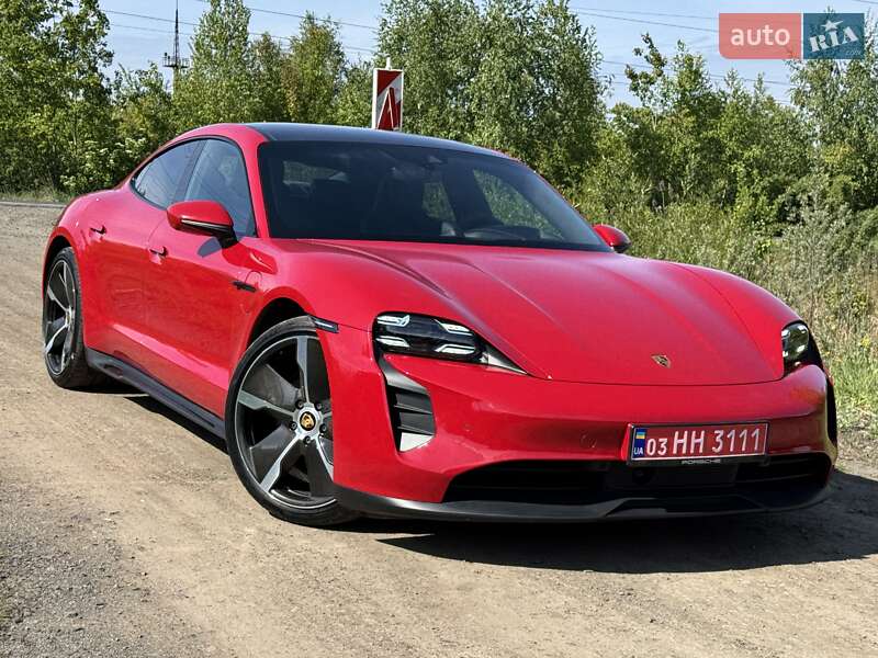 Седан Porsche Taycan 2022 в Києві