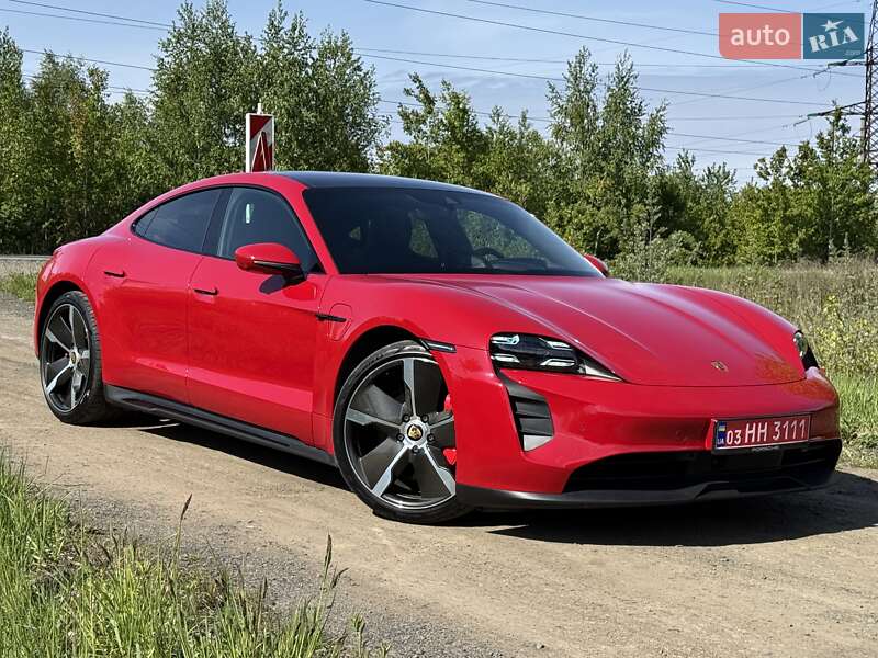 Седан Porsche Taycan 2022 в Києві
