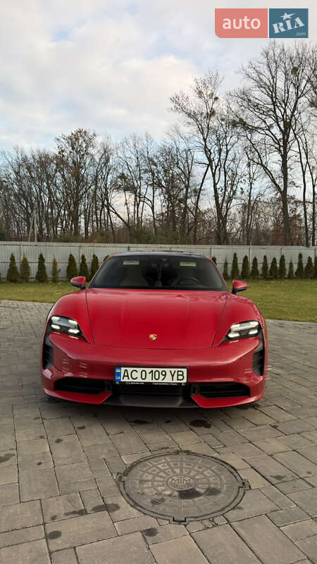 Седан Porsche Taycan 2020 в Луцке