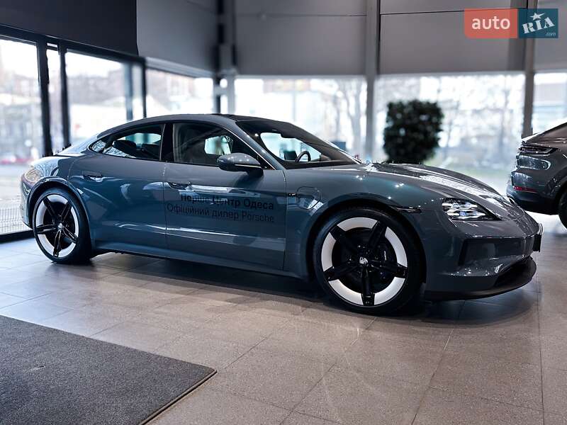 Седан Porsche Taycan 2025 в Одессе