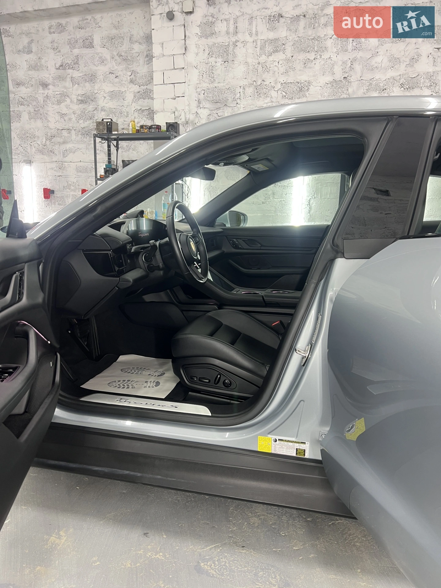 2021 Porsche Taycan - мініатюра 4