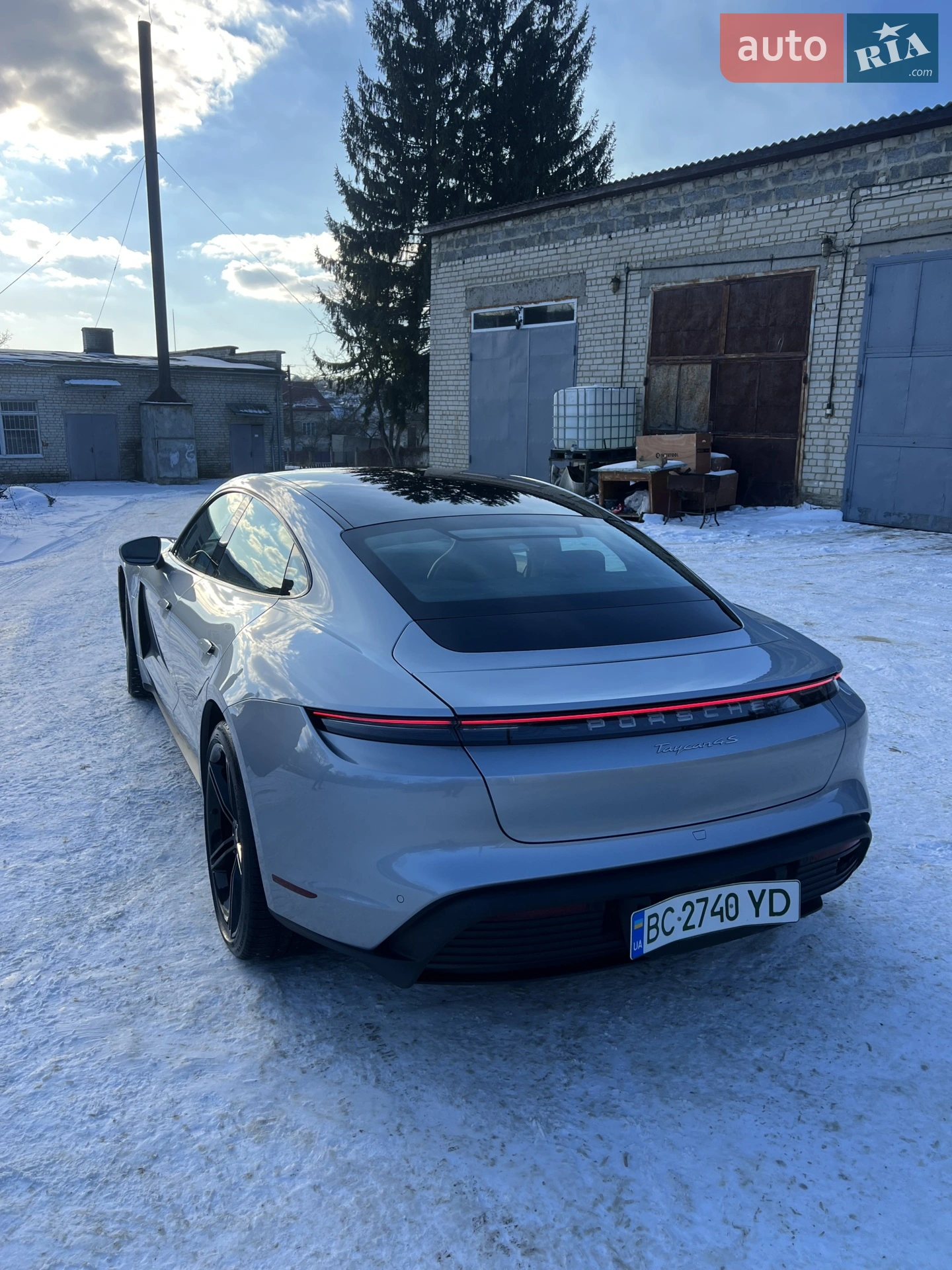 2021 Porsche Taycan - мініатюра 8