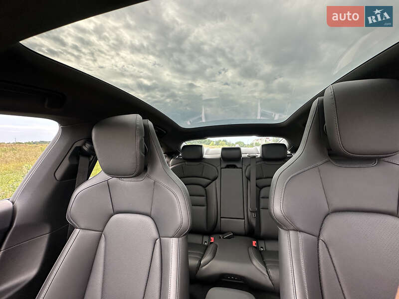 Седан Porsche Taycan 2024 в Києві фото 14 Седан Porsche Taycan 2024 в Києві