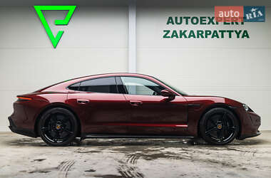 Седан Porsche Taycan 2021 в Мукачево