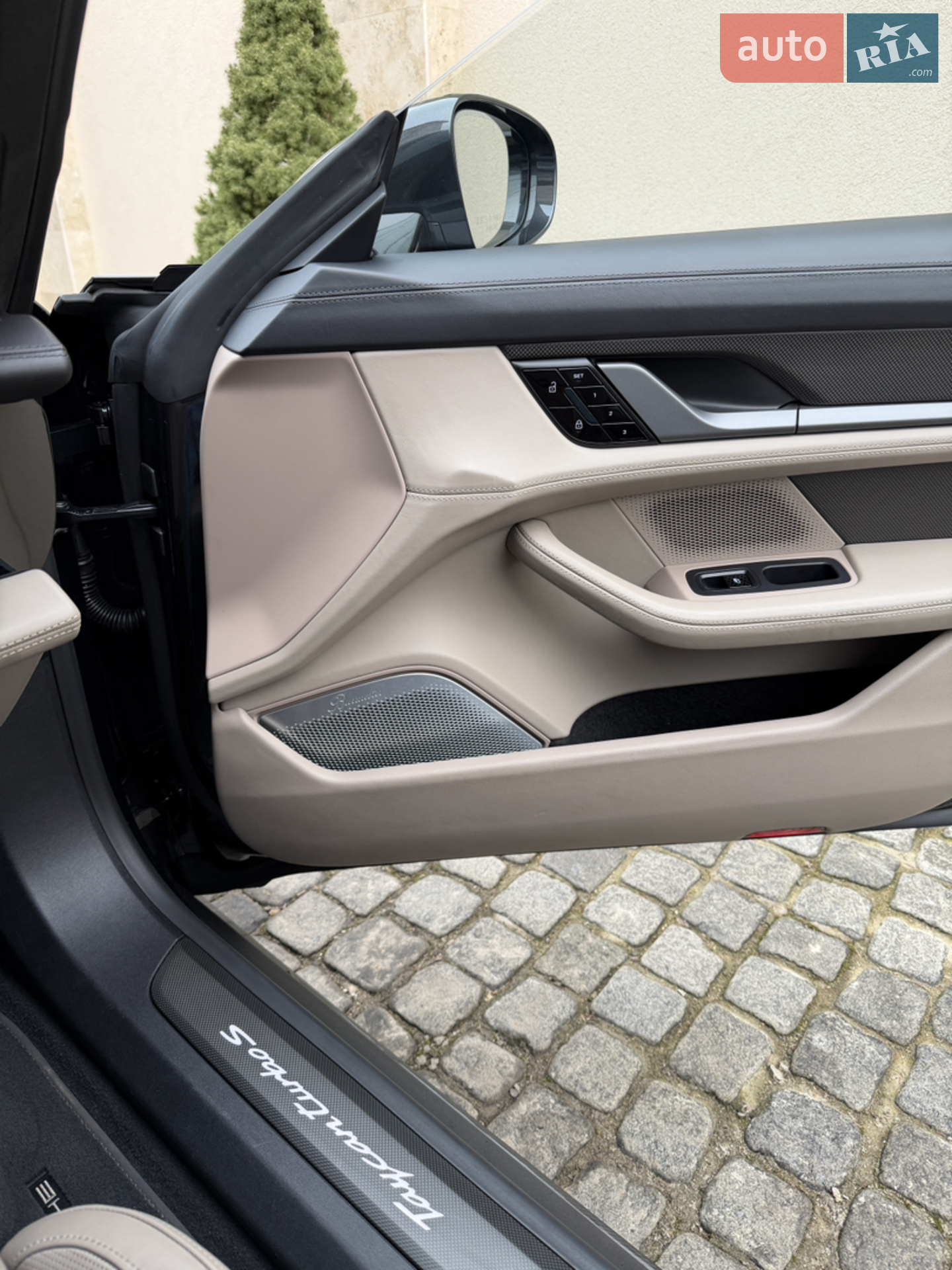 2020 Porsche Taycan - мініатюра 6