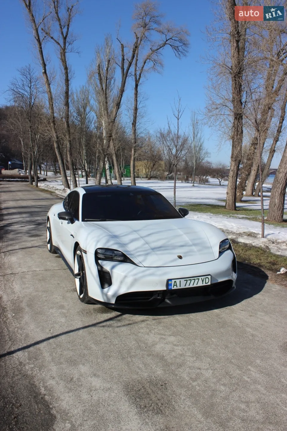 2020 Porsche Taycan - мініатюра 15
