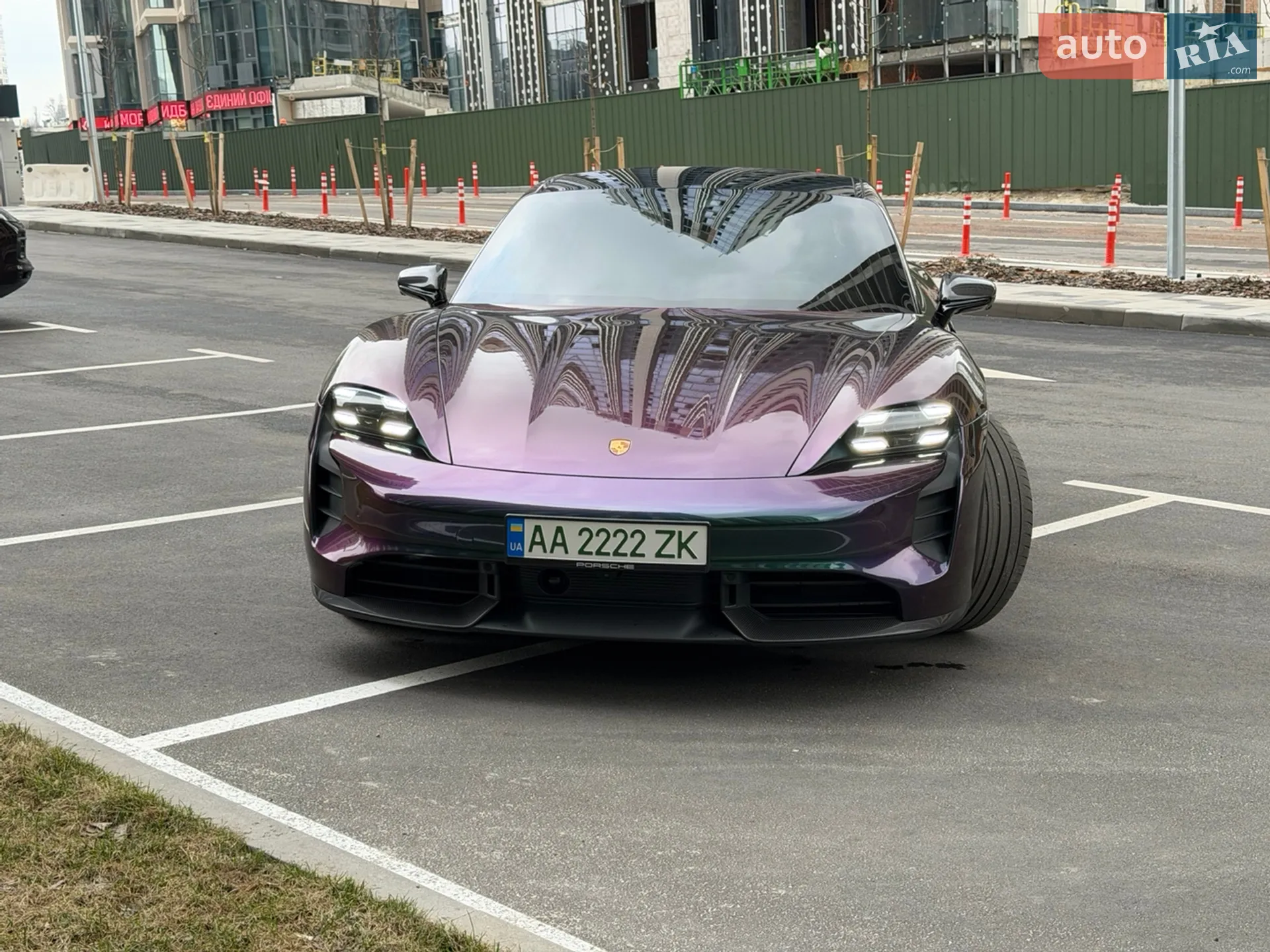 2021 Porsche Taycan - мініатюра 15
